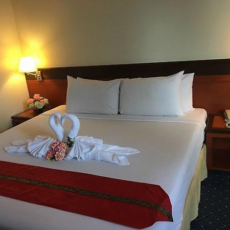 Hatyai Golden Crown Hotel Хат'яй Екстер'єр фото
