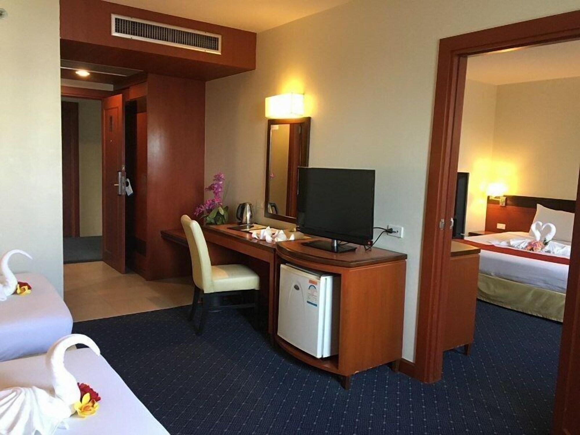 Hatyai Golden Crown Hotel Хат'яй Екстер'єр фото