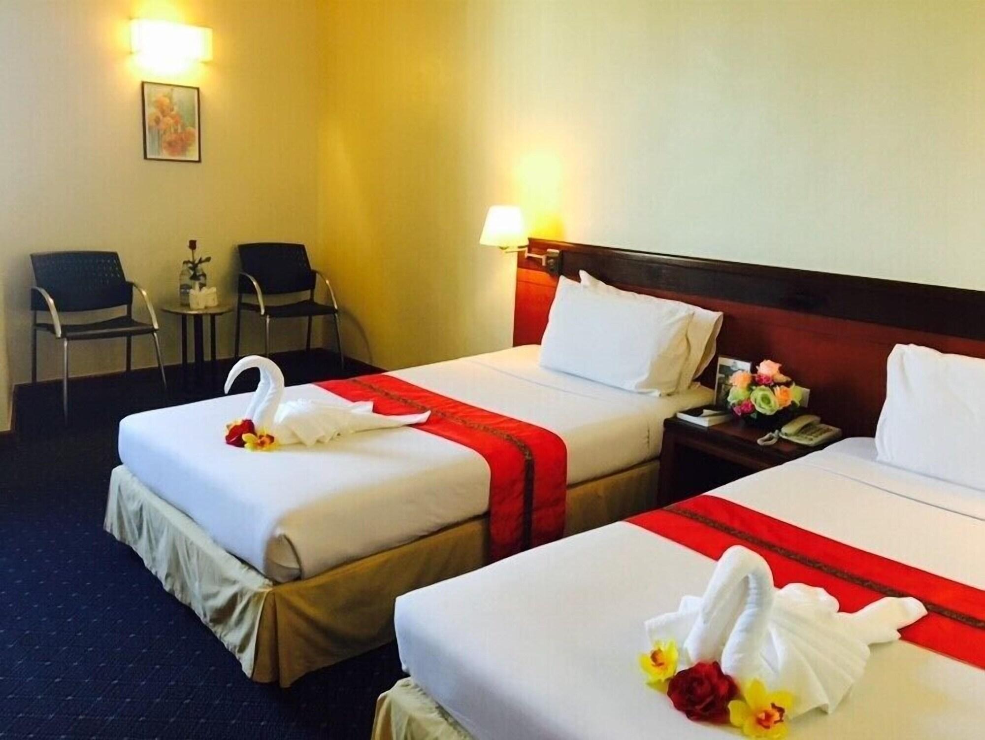 Hatyai Golden Crown Hotel Хат'яй Екстер'єр фото
