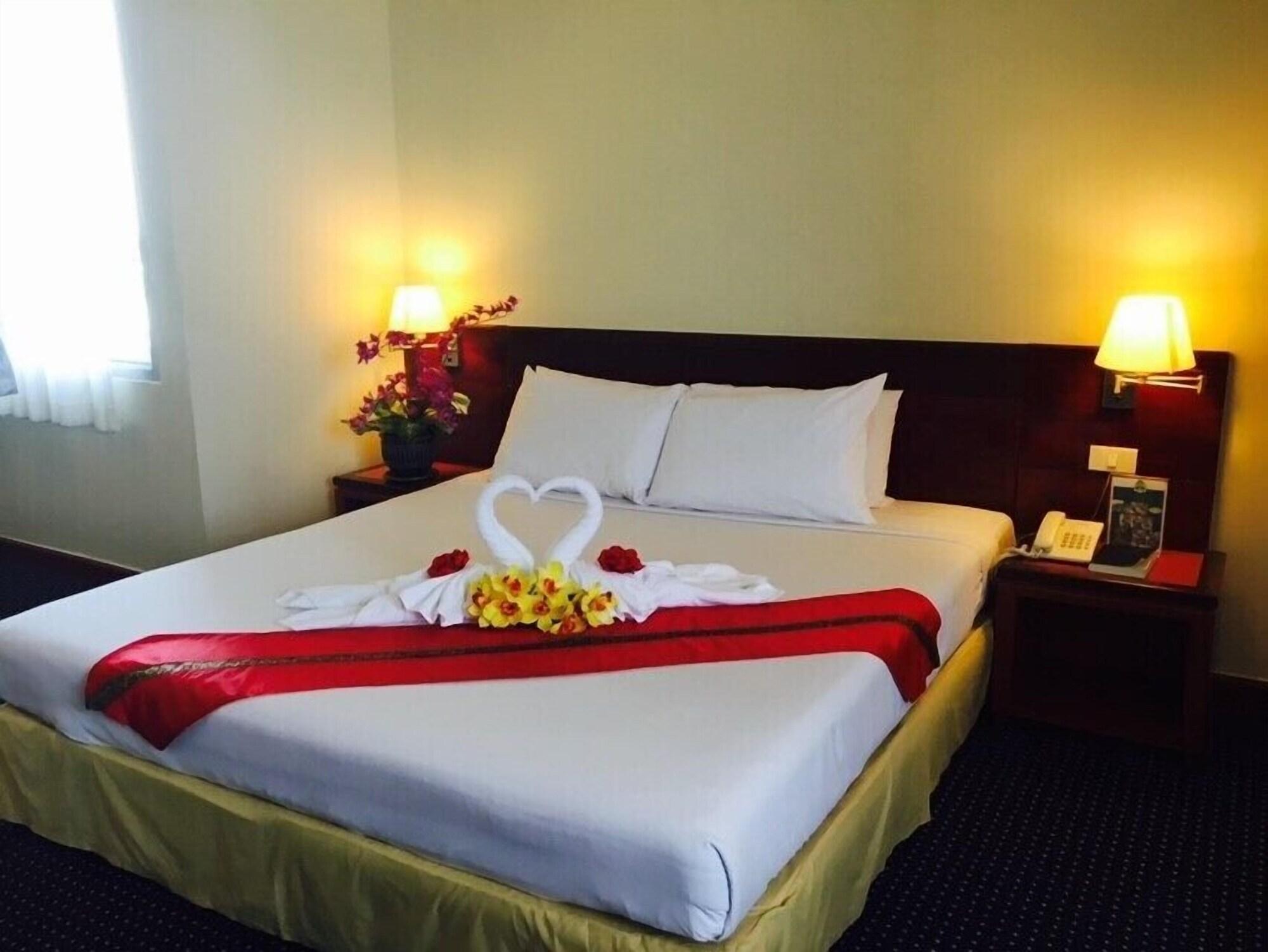 Hatyai Golden Crown Hotel Хат'яй Екстер'єр фото