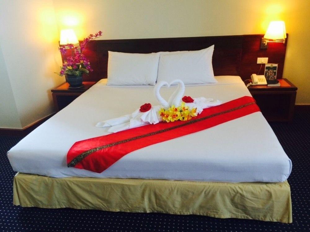 Hatyai Golden Crown Hotel Хат'яй Екстер'єр фото